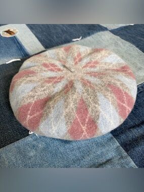 argyle print beret hat pink blue grey white felt wool chic